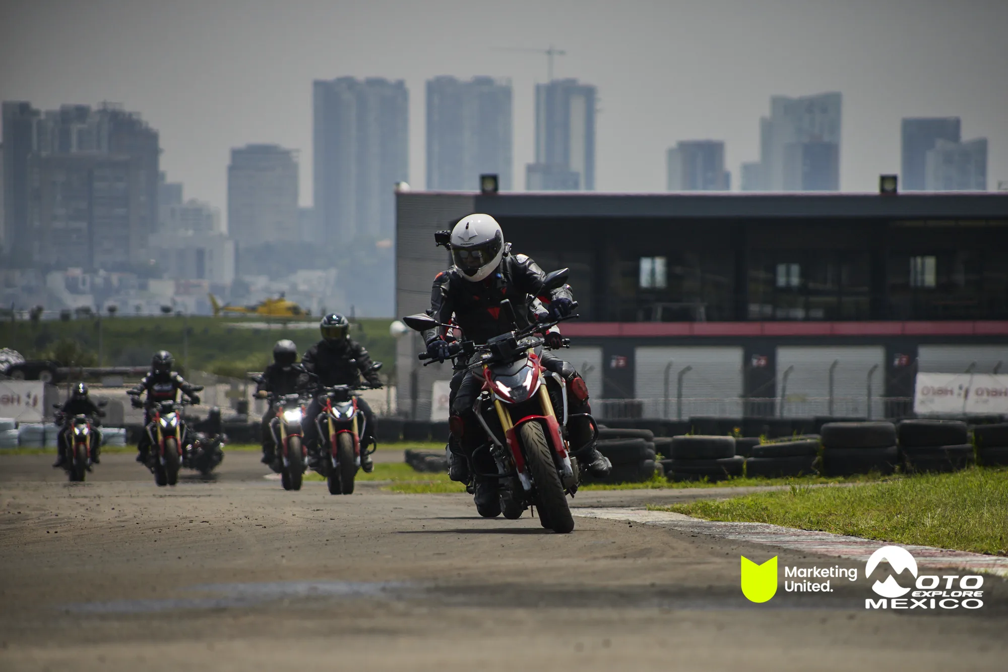 HUNK TRACKDAY 317